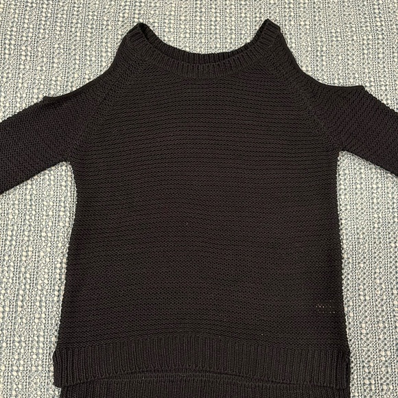 Retrod Navy cold shoulder sweater - Picture 2 of 3